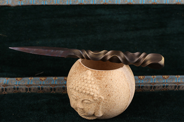 花紋鋼茶針茶錐手工普洱開茶刀，冷兵器茶具配