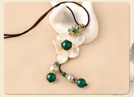 珍珠流蘇花朵鎖骨鏈，小清新項(xiàng)鏈?zhǔn)罪? / data-gaGe=