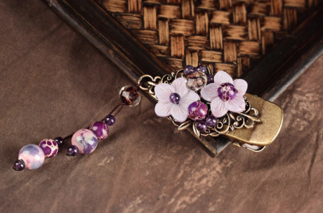 淡紫色貝殼花發(fā)夾，復(fù)古風(fēng)流蘇頭飾