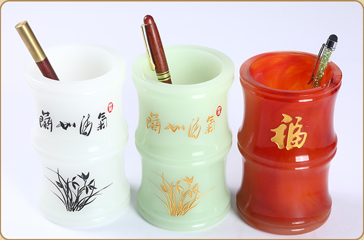 三色家佳樂(lè)文學(xué)氣清如蘭玉石筆筒