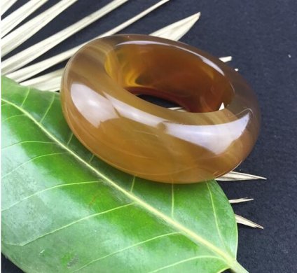 萬(wàn)年琥珀，千里芬香！