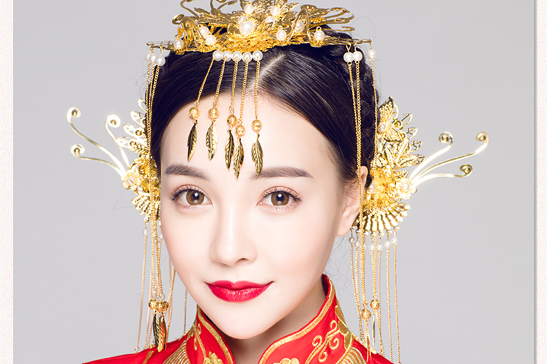 步搖古典造型新娘頭飾，金色花枝高貴發(fā)飾