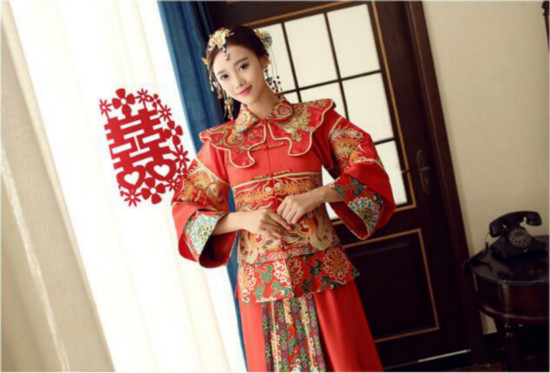 復(fù)古刺繡家佳樂(lè)文學(xué)嫁衣中式禮服