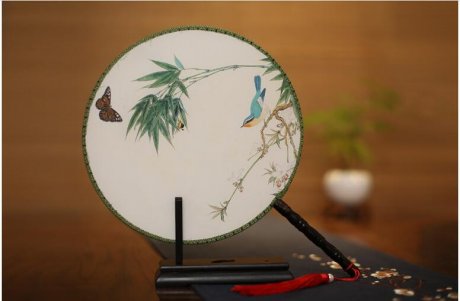 梅蘭竹菊系列團(tuán)扇，團(tuán)扇搖搖美人裊裊