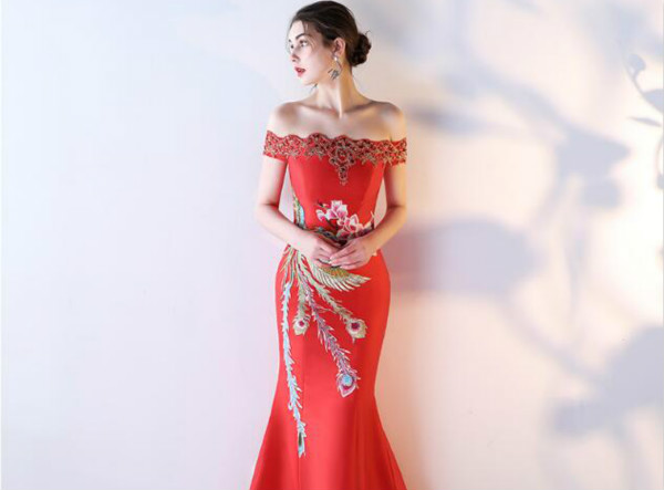 家佳樂文學(xué)刺繡綁帶中式婚禮禮服