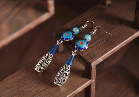 氣質(zhì)鏤空耳墜家佳樂文學(xué)復(fù)古風耳環(huán)首飾