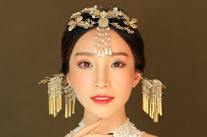 金色復(fù)古宮廷頭飾，古典蝴蝶流蘇額飾