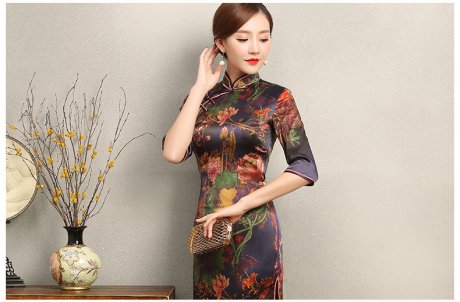 百花齊放優(yōu)雅旗袍，深紫色印花旗袍裙