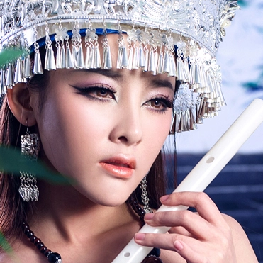 性感孔雀翎女生頭像，唯美古風真人頭像